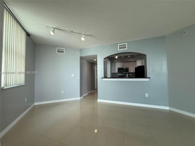 Building Photo - 9201 Collins Ave