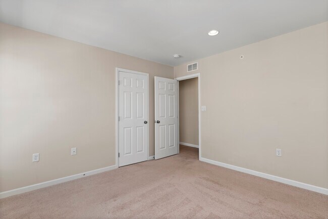 Building Photo - 1414 Ann Ln