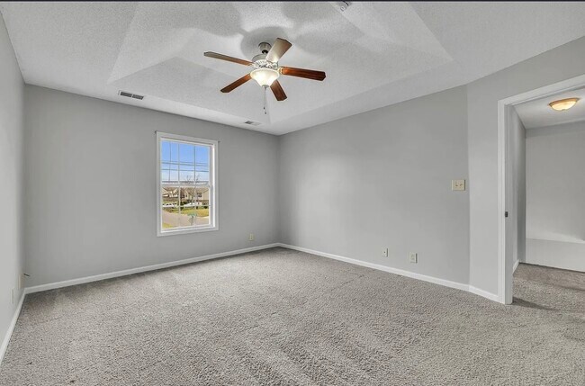 Building Photo - 3423 Queensbury Rd