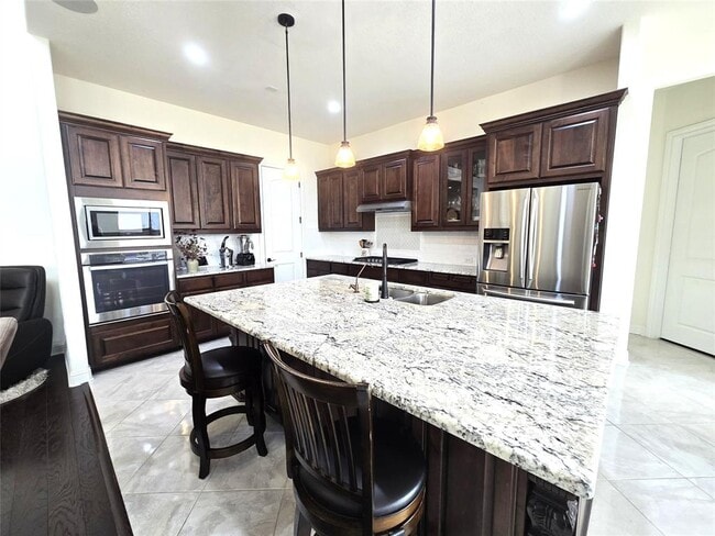 Building Photo - 2900 Zoysia Dr