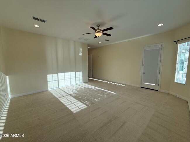 Building Photo - 3320 S Waterfront Dr