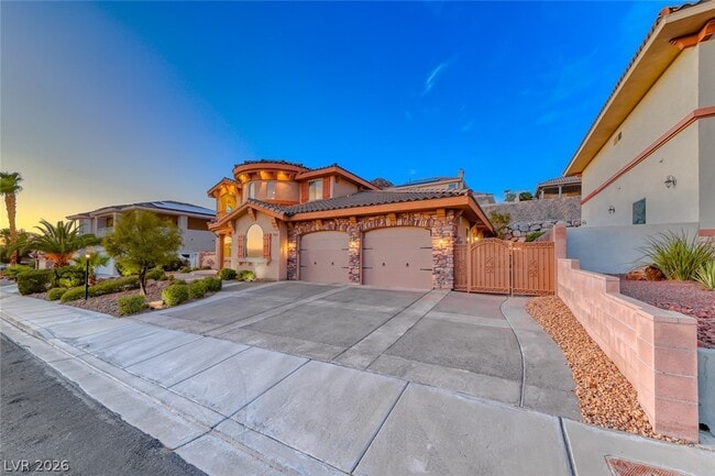 Building Photo - 905 Rhyolite Terrace