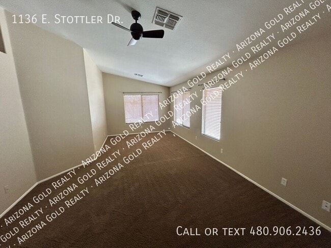Building Photo - 1136 E Stottler Dr
