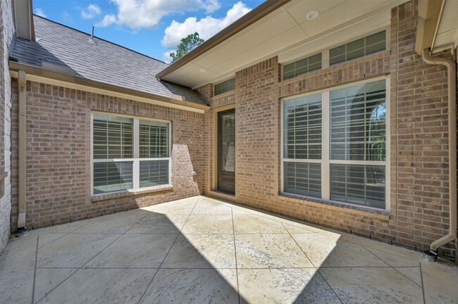 Building Photo - 42 Caprice Bend Pl