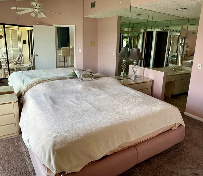 master bedroom - 17280 Eagle Trce