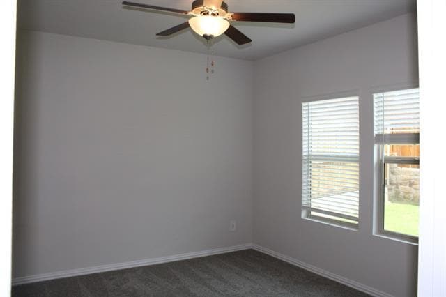 Building Photo - 505 Ezra Ln