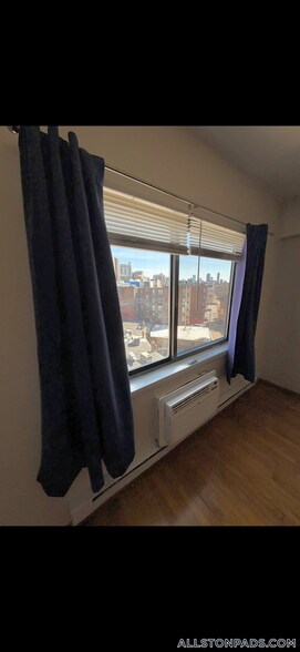 Building Photo - 1110 Commonwealth Ave