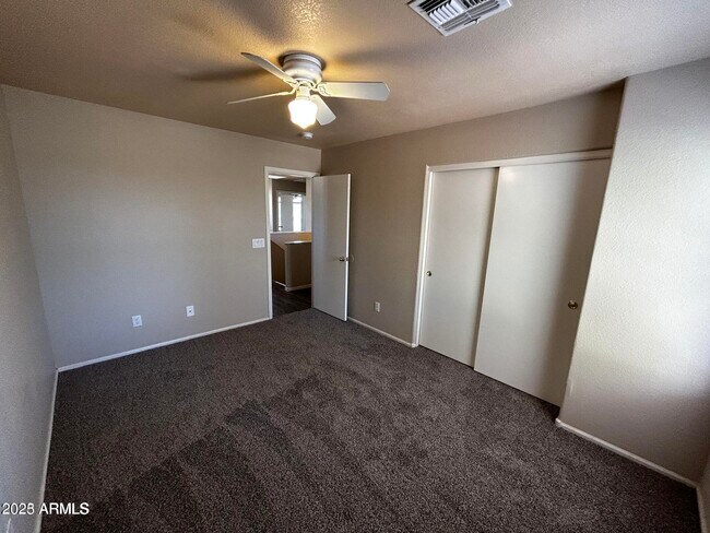 Building Photo - 16712 W Belleview St