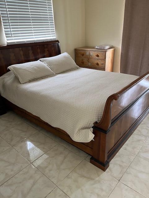 Building Photo - 740 Monaco P