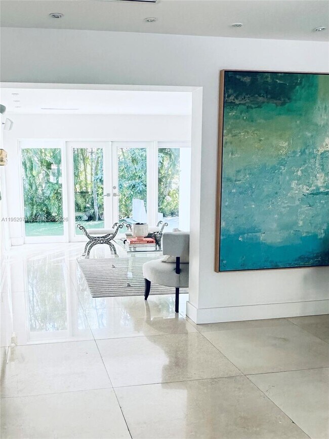 Building Photo - 1430 Baracoa Ave