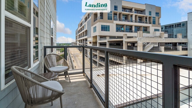 Building Photo - 8110 Park Ln