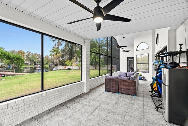 Building Photo - 15912 Willowdale Rd