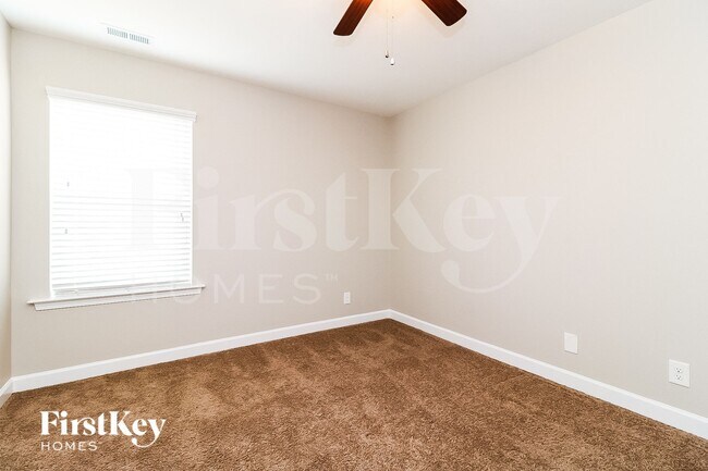 Building Photo - 271 Summerwind Plantation Dr