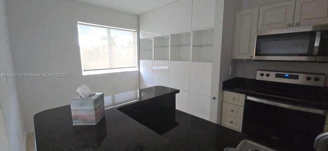 Building Photo - 21000 SW 87th Ave