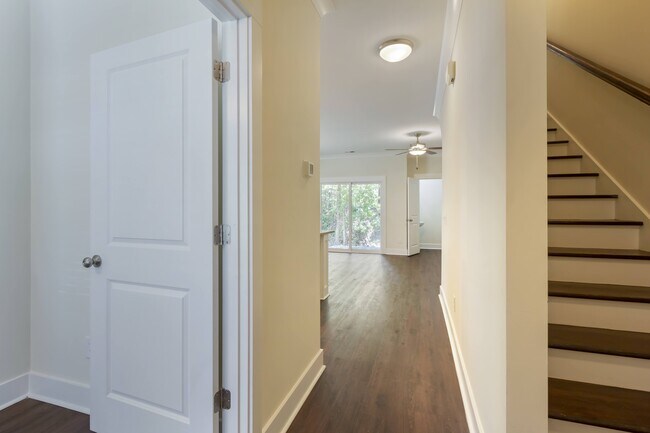 Floorplan - Waverly Place