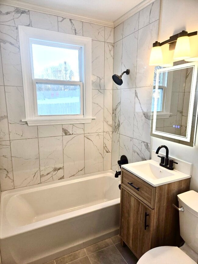 Building Photo - 5306 Eaton Cir