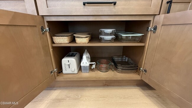 Building Photo - 3439 Highwood Ct