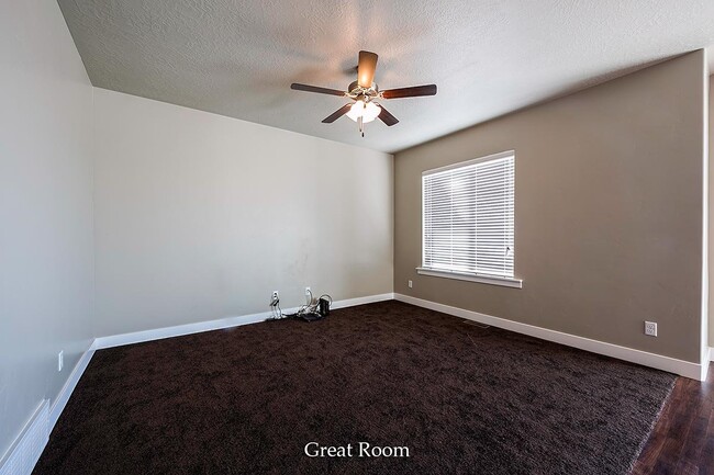 Building Photo - 938 S 2040 W