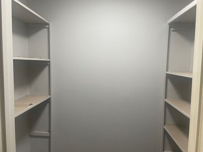 Building Photo - PMARSHALL-151-155
