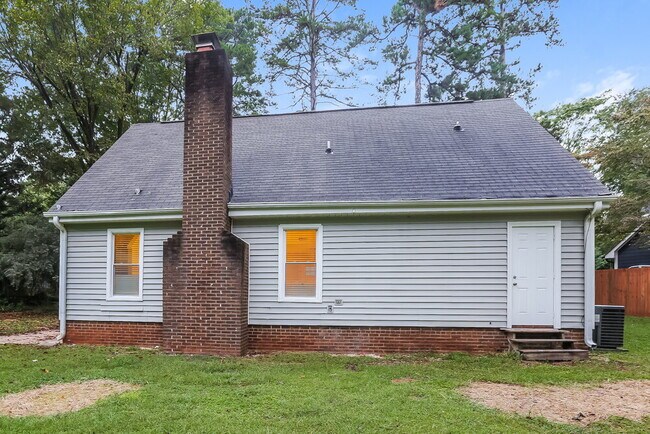 Building Photo - 7115 Casual Corner Ln