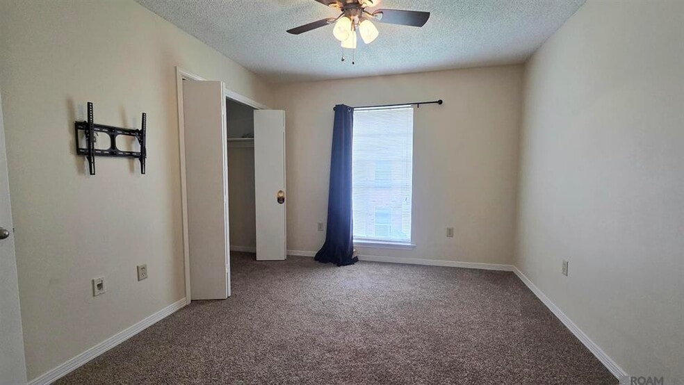Building Photo - 1736 Brightside Dr