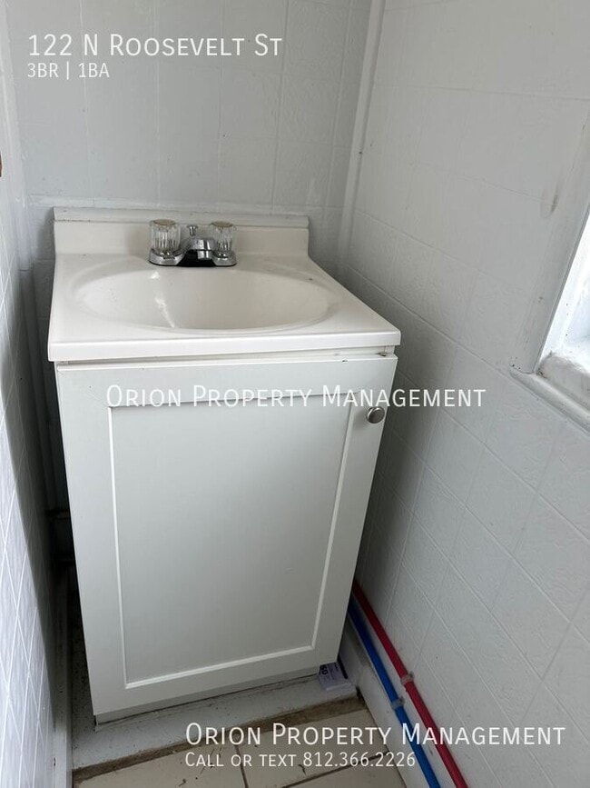 Building Photo - 122 N Roosevelt St