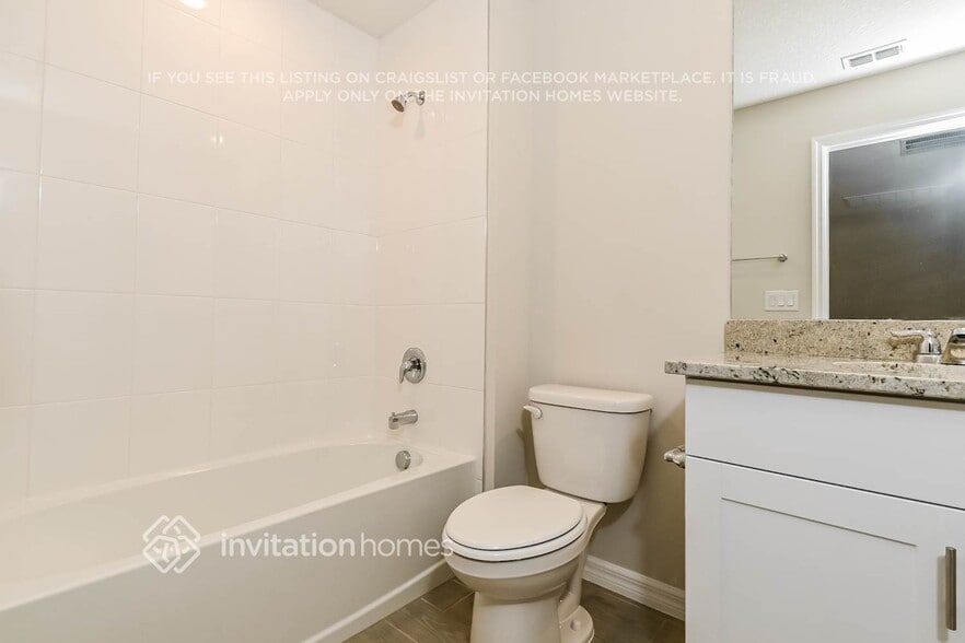 Building Photo - 17043 Coral Key Dr