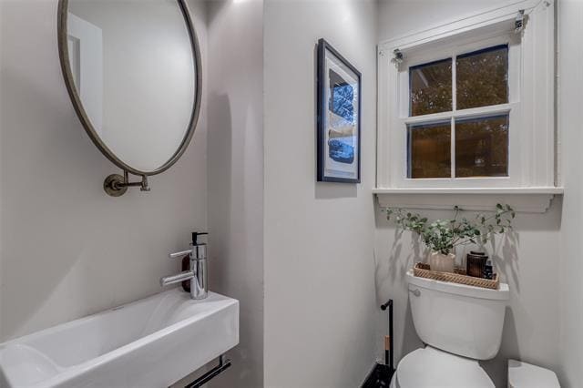 Building Photo - 6511 Gaston Ave