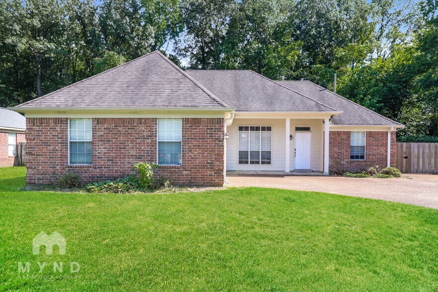 Building Photo - 240 Winding Creek Dr