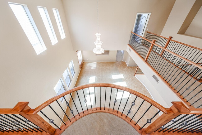 Building Photo - 9121 W Plum Rd