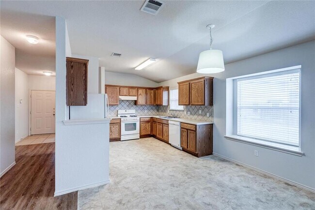 Building Photo - 405 Fort Thomas Pl