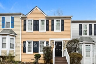 Building Photo - 3459 Lee Ct