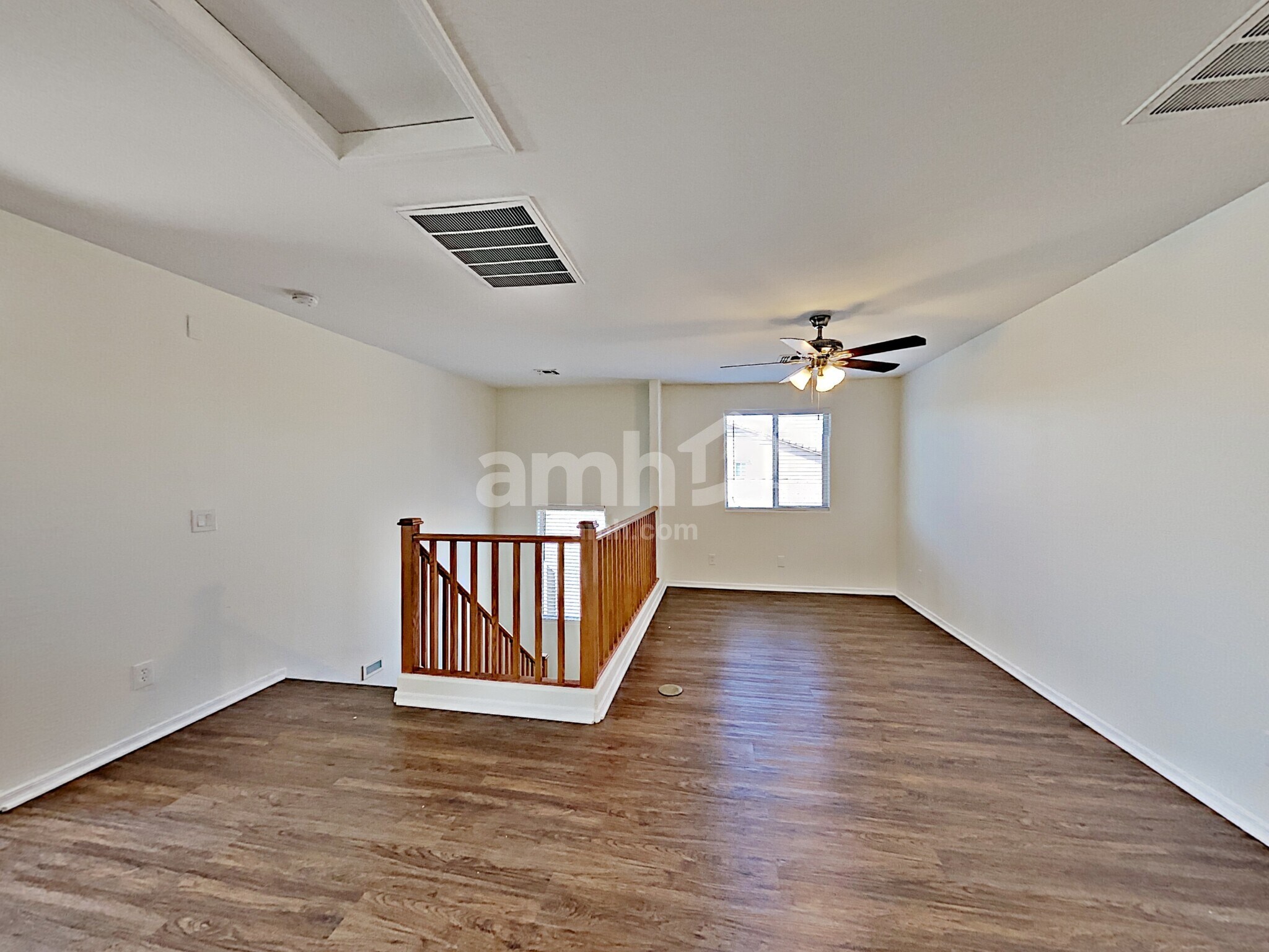 Building Photo - 17305 W Woodlands Ave