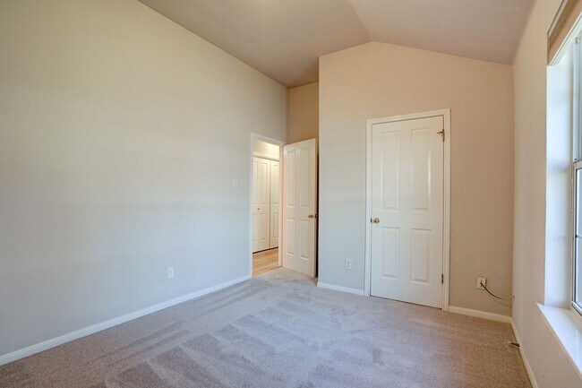 Building Photo - 9137 Fainwood Ln