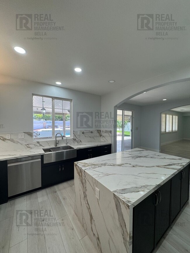 Building Photo - Murrieta Luxury Estate with Resort Pool, Designer Kitchen & Entertainer’s Backyard Retreat