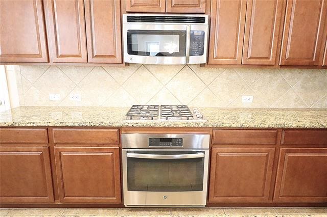 Building Photo - 2461 Embleton Dr