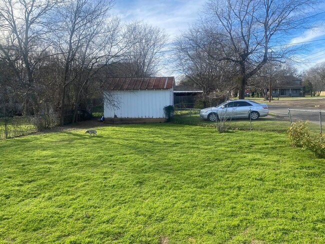 Building Photo - CUTE HOME IN CENTRAL BELTON