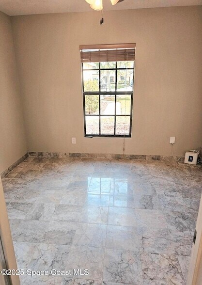 Building Photo - 4570 Radiant Way