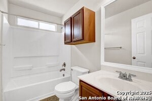 Building Photo - 402 Point Valley