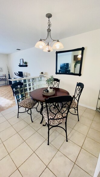 Typical Dinette - 131 Northampton Dr