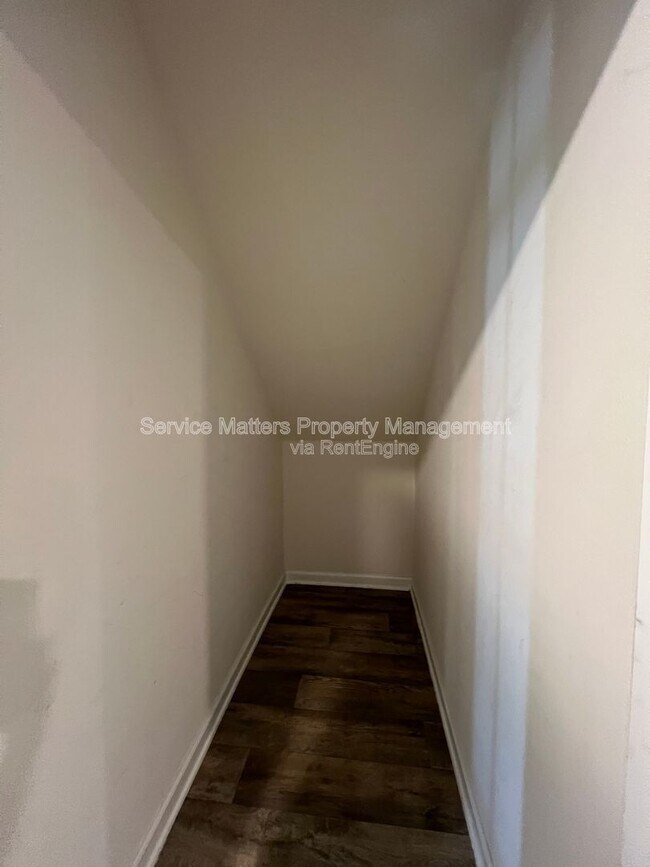 Building Photo - 6402 Churchill Cir