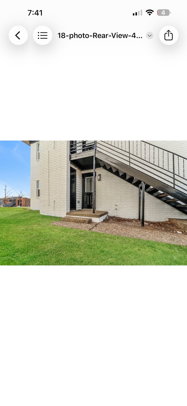 Building Photo - 1812 Sanford Dr