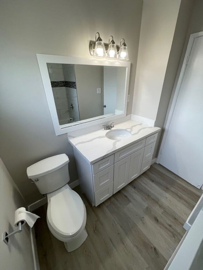 Building Photo - ***COMING SOON***  Beautifully Remodeled 3-Bedroom Home in Prime La Habra Location