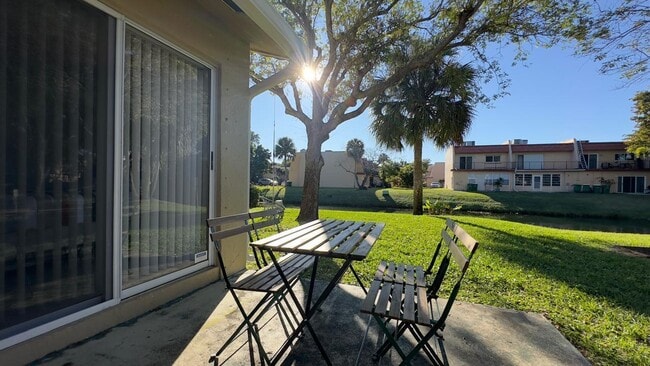 Building Photo - 5811 NW 57th Ave