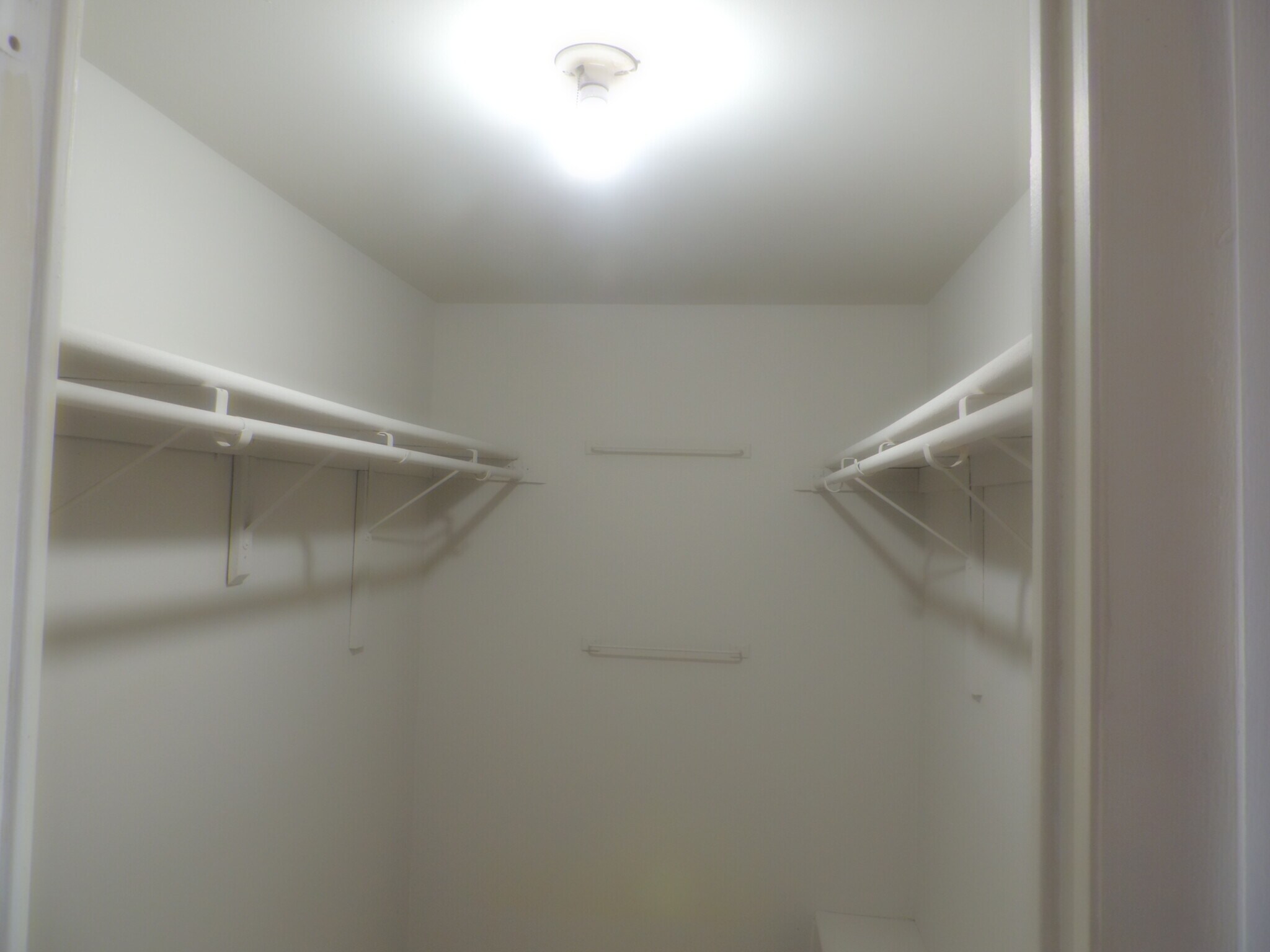 Building Photo - 4600 Duke St