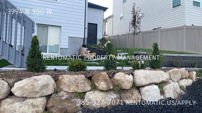Building Photo - 3994 N 900 W