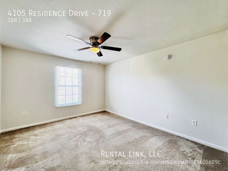 Building Photo - 4105 Residence Drive