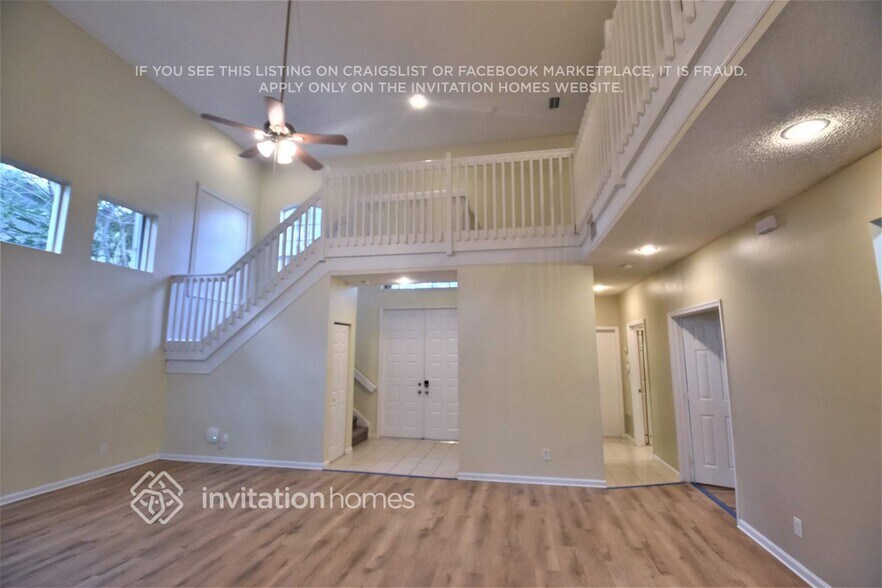 Building Photo - 6161 NW 58th Way