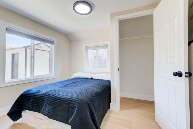 Building Photo - Rare Opportunity to Rent Main House and De...