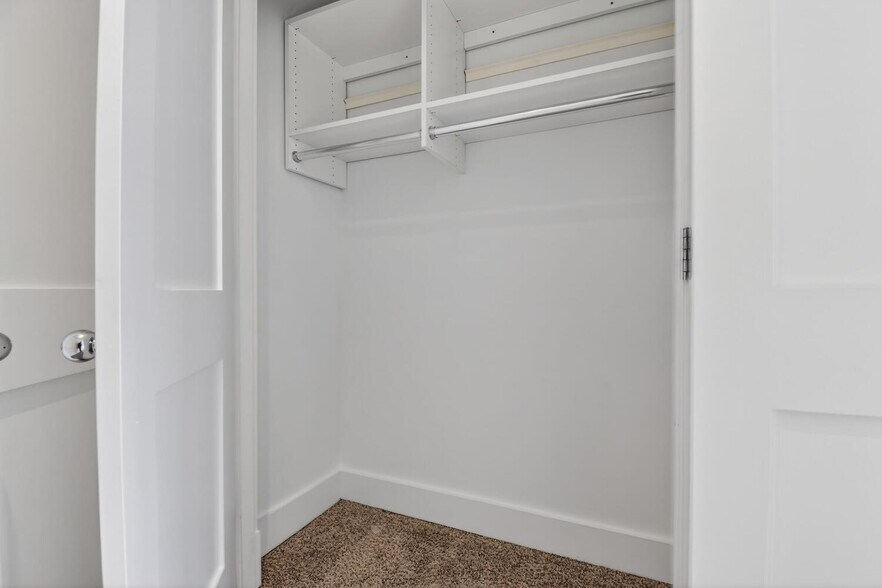 Building Photo - 1503 11th St NW